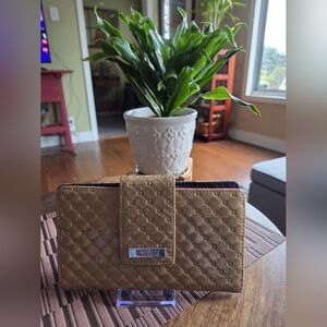 Kenneth Cole Reaction Tan Wallet